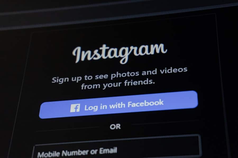 Photo online communities