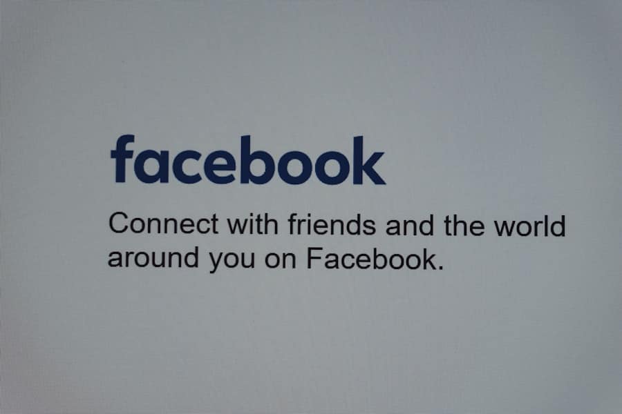 Photo Online Communities
