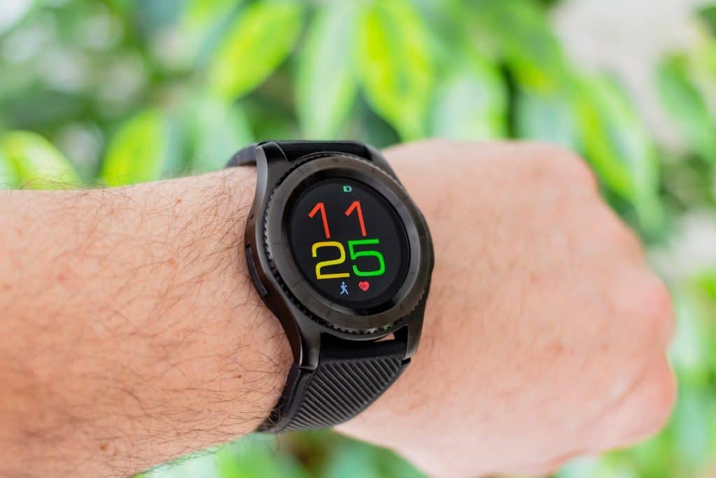 Photo Smartwatch tracking
